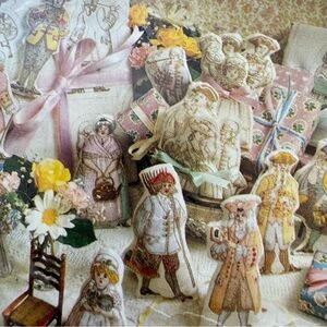 Heritage Dolls To Stitch & Stuff All 3 Sets 1980
Victorian, Pioneer, Colonial